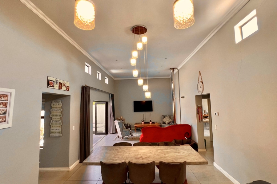 To Let 4 Bedroom Property for Rent in Sagewood Western Cape